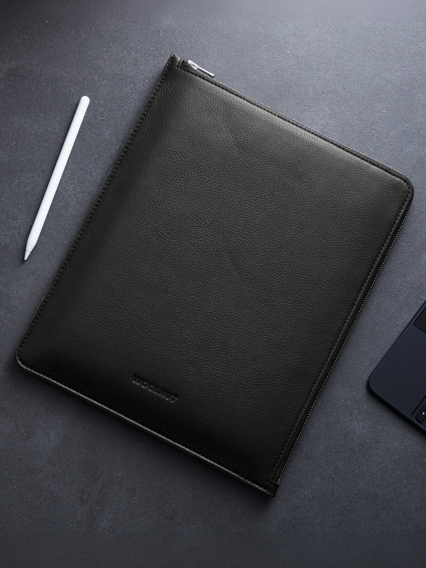 Woolnut Leather Folio for 11-inch iPad Pro & Air - Black