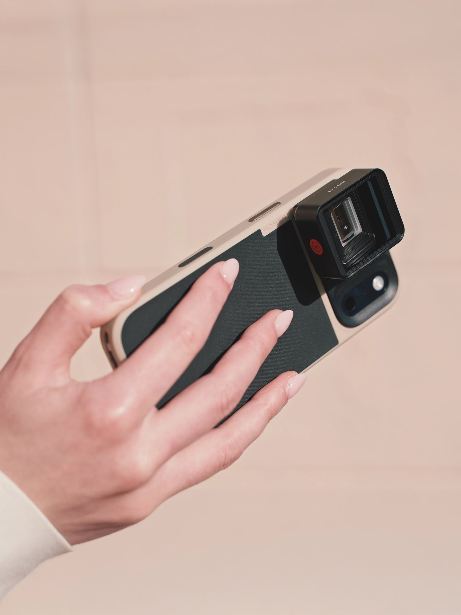 Moment T-Series Mobile Lens II Anamorphic Gold42 - 1.55x